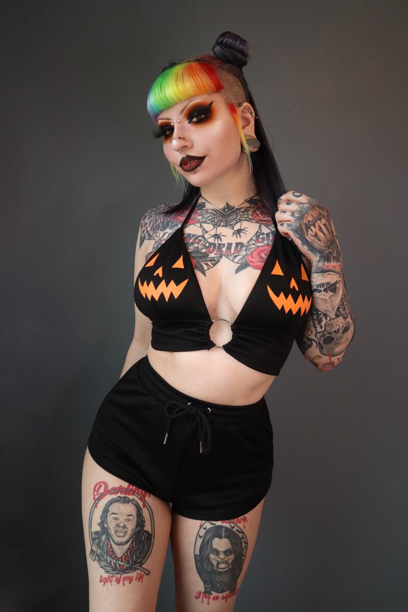 Jack O'Lantern Lounge Top